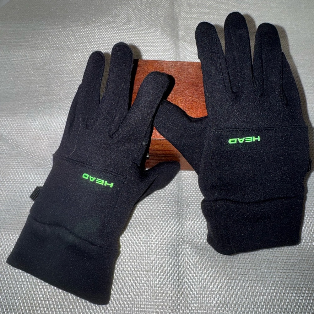 Kids HEAD Gloves.